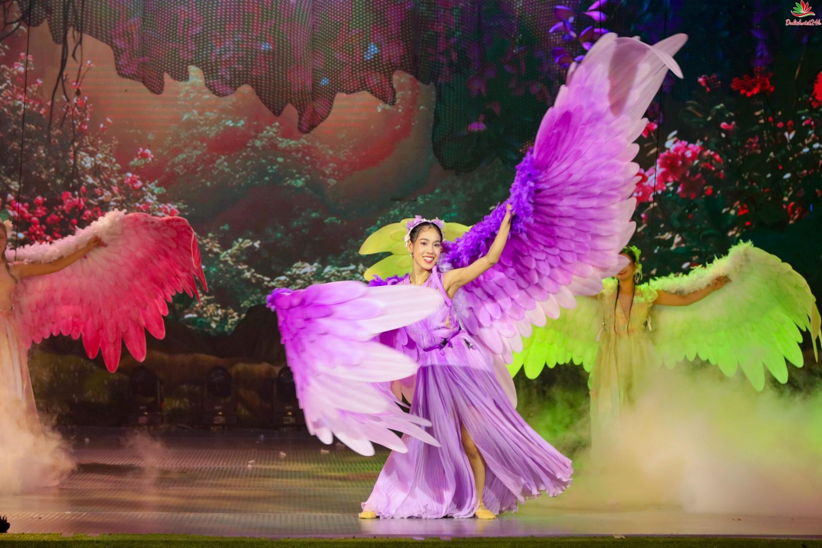 Cảnh show Tiên Sa
